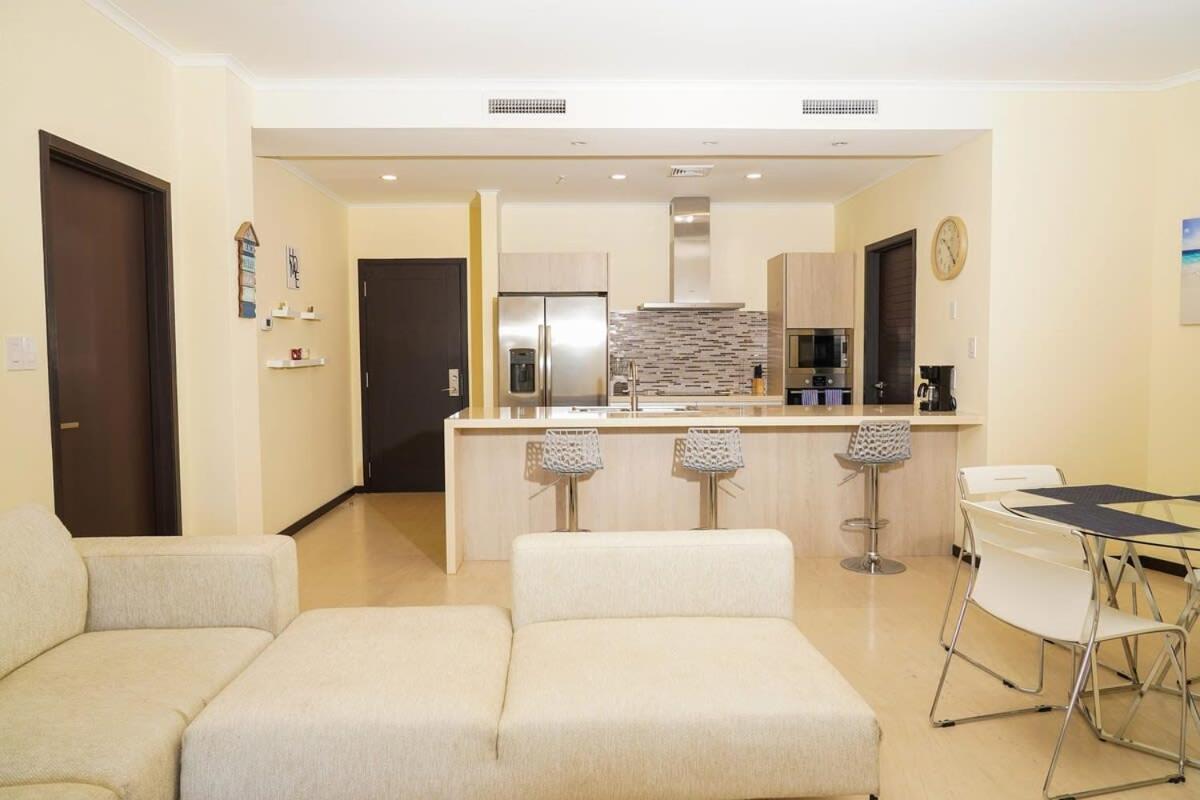 Beautiful Apartment In Eagle Beach Levent Palm Beach Esterno foto